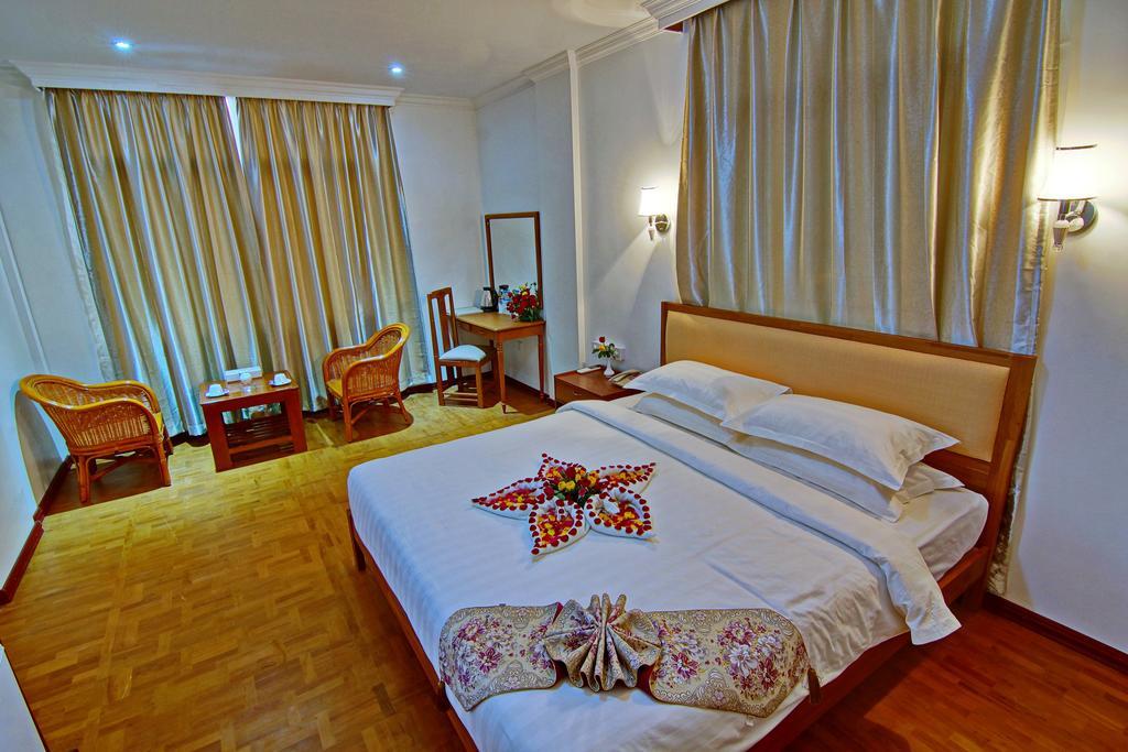 Wilson Hotel Mandalay Habitación foto