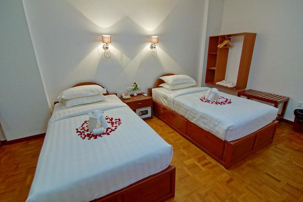 Wilson Hotel Mandalay Habitación foto