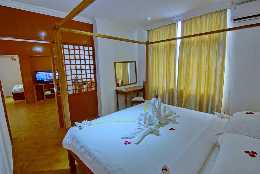 Wilson Hotel Mandalay Habitación foto